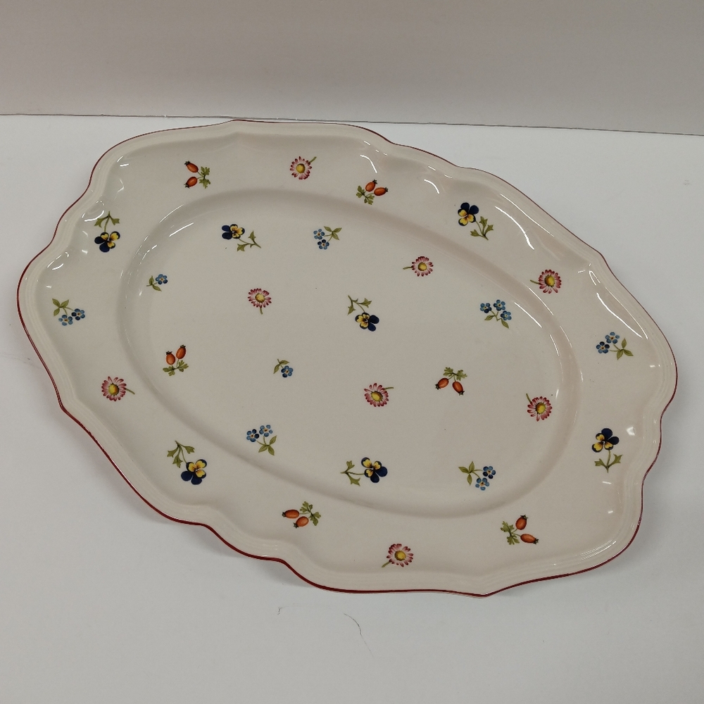 Villeroy & Boch Petit Fleur  Patterned Oval Platter 14"